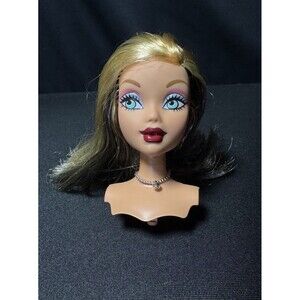 Barbie My Scene Swappin' Styles Kennedy Doll Blonde Black Highlight Streak Hair